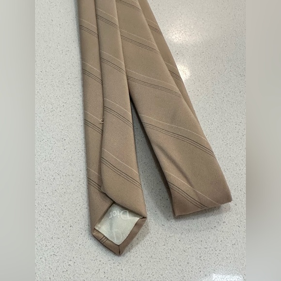 Vintage Christian Dior camel tan subtle monogrammed necktie polyester and silk - Picture 10 of 16